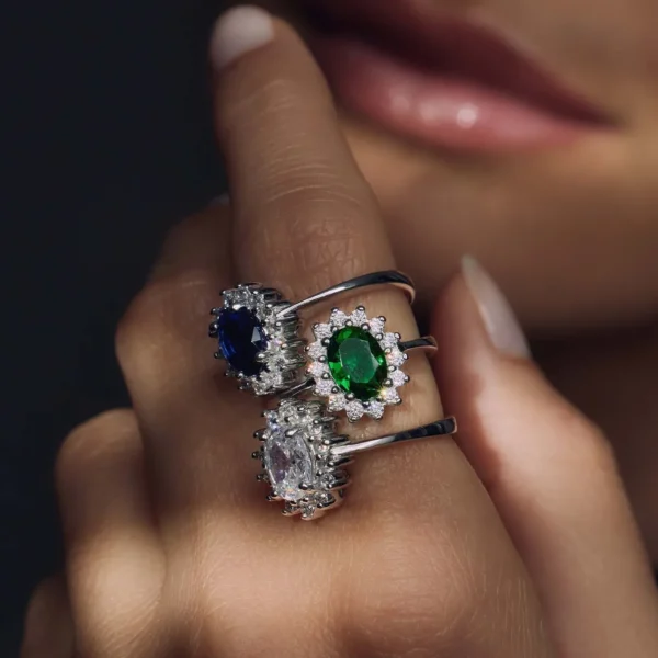 Mia Colore Azure Ring aus 925er Sterlingsilber mit blauem Zirkoniastein