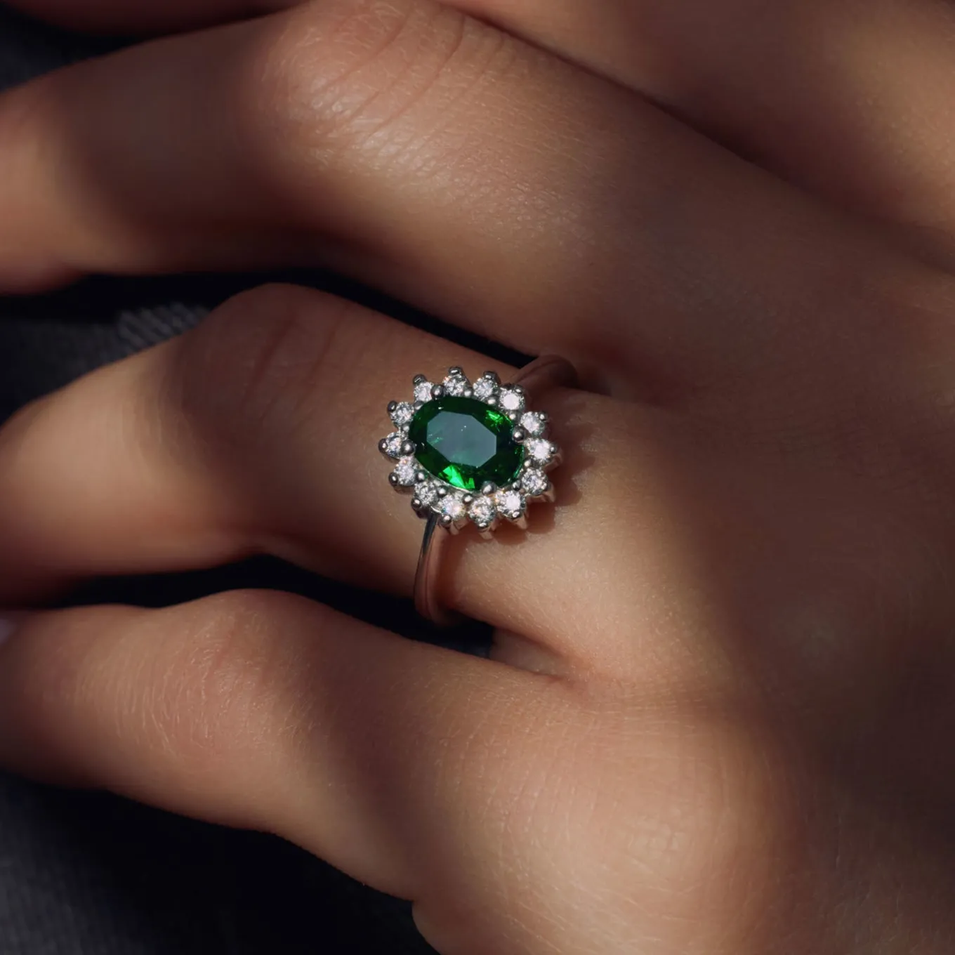 Mia Colore Verdi Ring aus 925er Sterlingsilber mit grünem Zirkoniastein